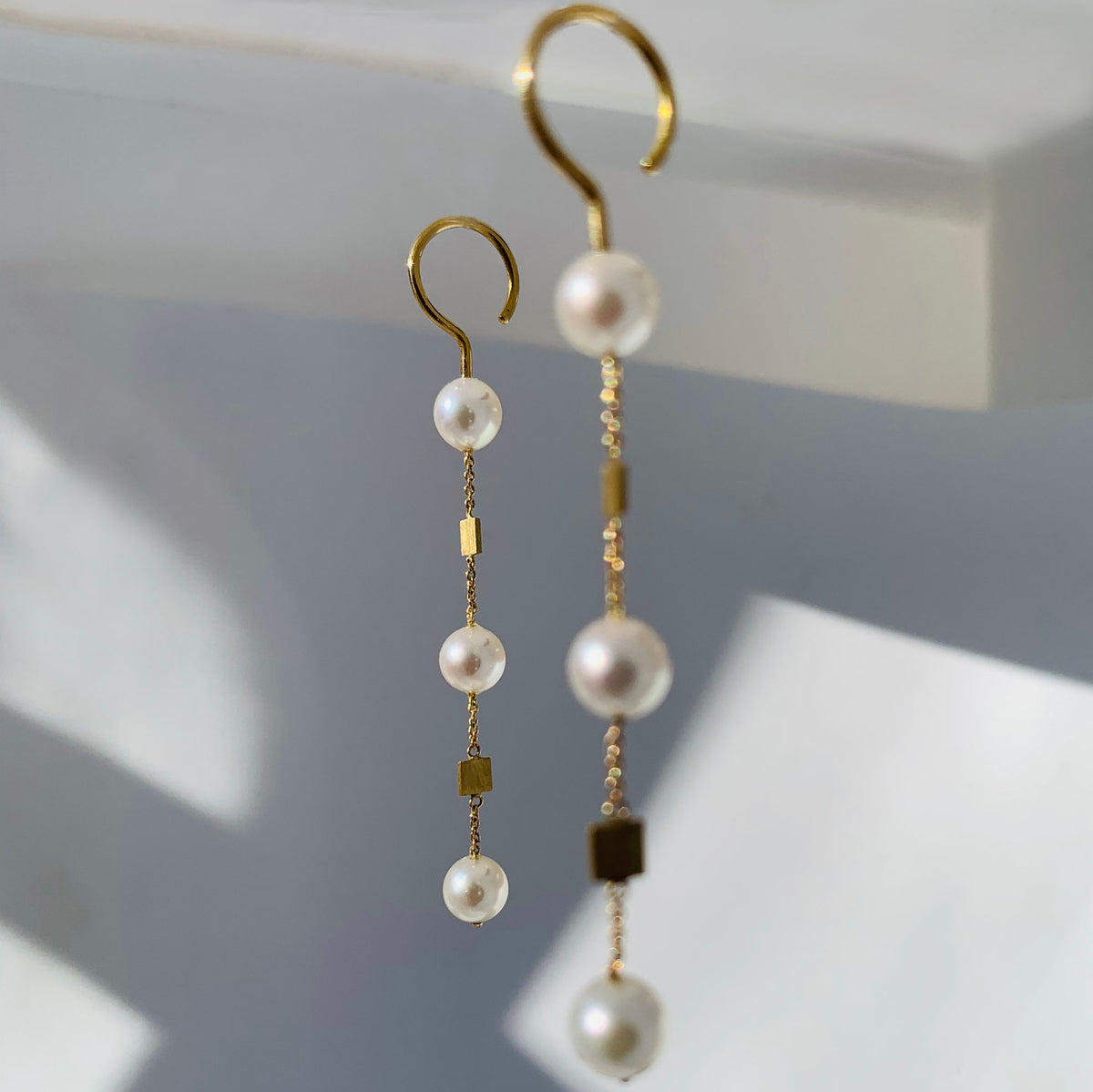 Bubbles 18K Gold Earring w. Pearls