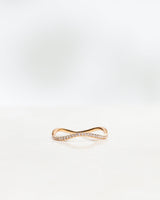 Jade Wave 18K Gold, Whitegold or Rosegold Ring w. Diamonds