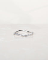 Jade Wave 18K Gold, Whitegold or Rosegold Ring w. Diamonds