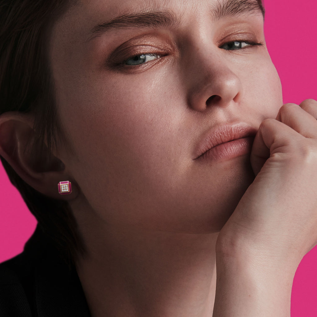 Eternity Pink 18K Gold Studs w. Lab-Grown Diamonds