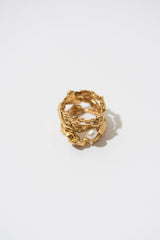 Der stapelbare goldplattierte Ring w. Perle - 3 -Set von 3