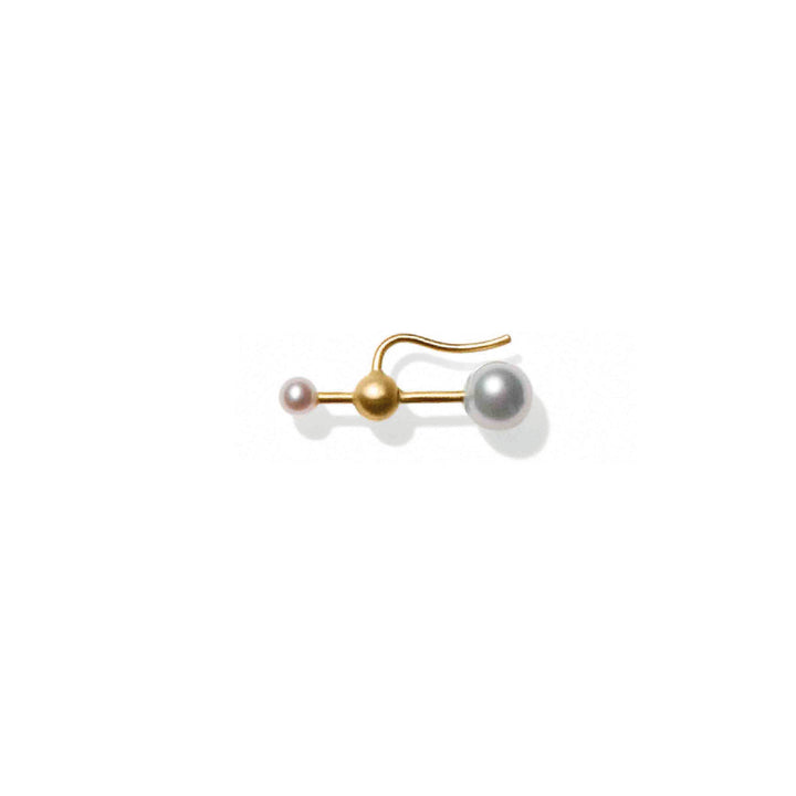 Miss Esine Gold Pearl Earring