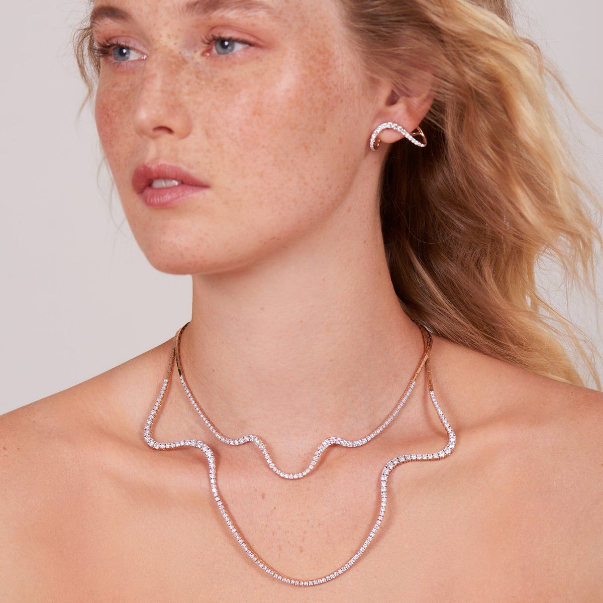 Aurora Half 18K Rosegold Necklace w. Diamonds