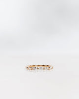 Marquise 18K Gold, Whitegold or Rosegold Ring w. Diamonds