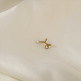 Twisted Pearl 18K Gold Stud w. Diamond & Pearl
