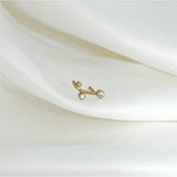 Annie 18K Gold Earstick w. Diamonds