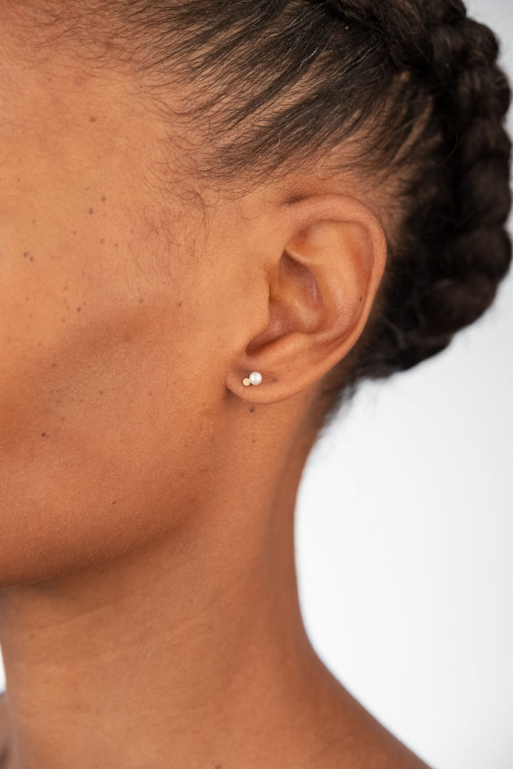 Sandrine Diodati | Wies Gold & Silver Stud w. Pearl