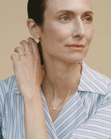 18K Gold flower Necklace w. White Diamonds