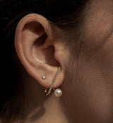 Floating Pearl vertikaler Diamant-Ohrring 06 I Single