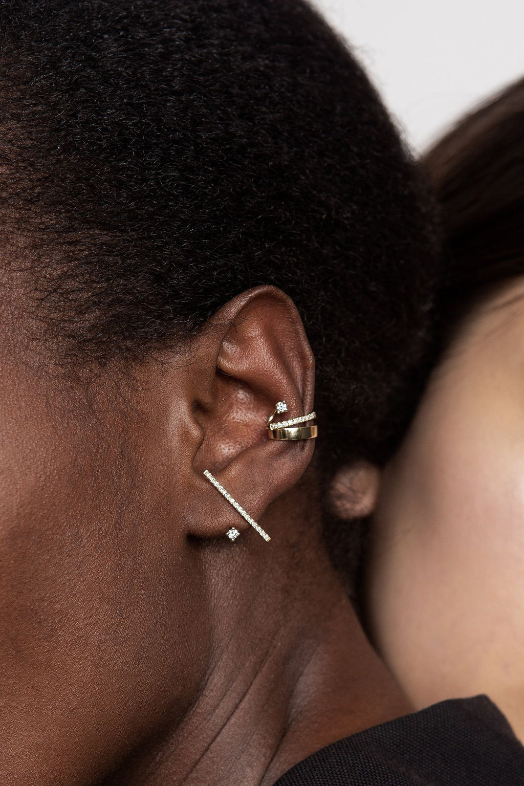 Floating Diamond 0.12 14K Gold, Whitegold or Rosegold Ear Cuff w. Diamonds