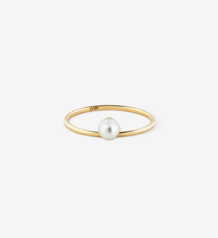 Floating Pearl Ring 04