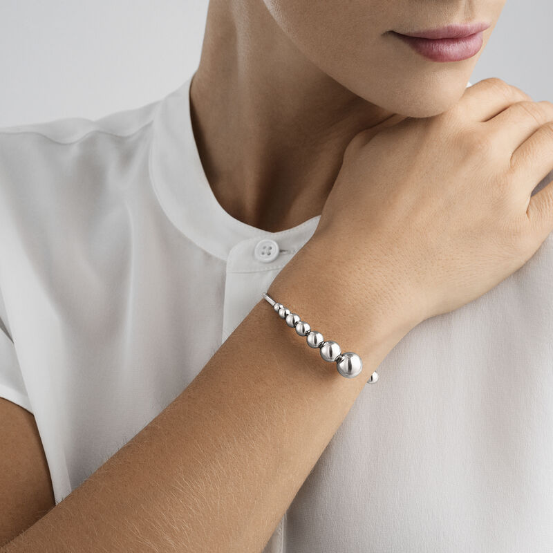 Moonlight Grapes line Silver Bangle