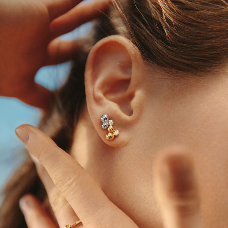 Moonlight Grapes Silver Studs w. Diamonds