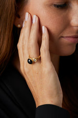 Glory 18K Gold Ring w. Diamond