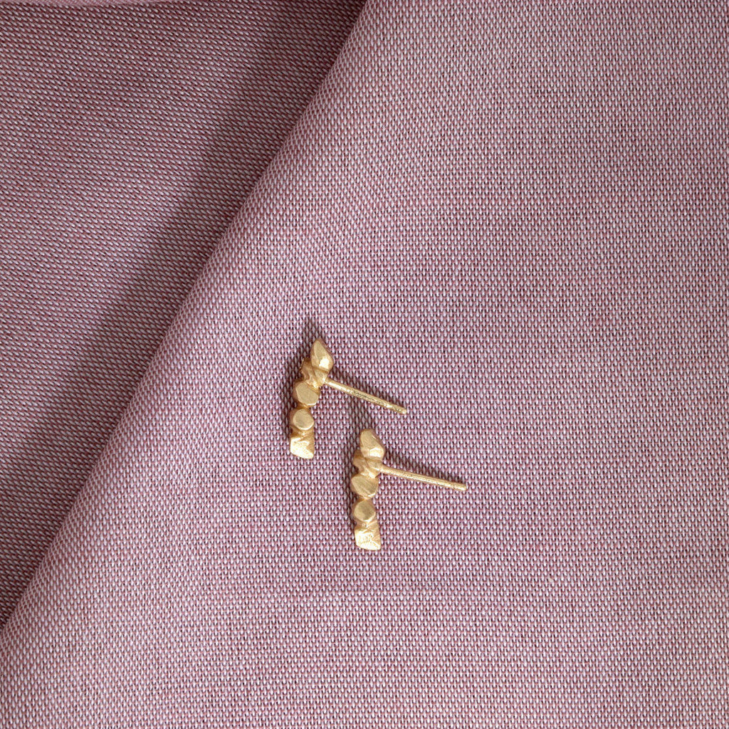 Nugget Climber Earring Gold