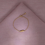 Delicate Nugget Bracelet Gold