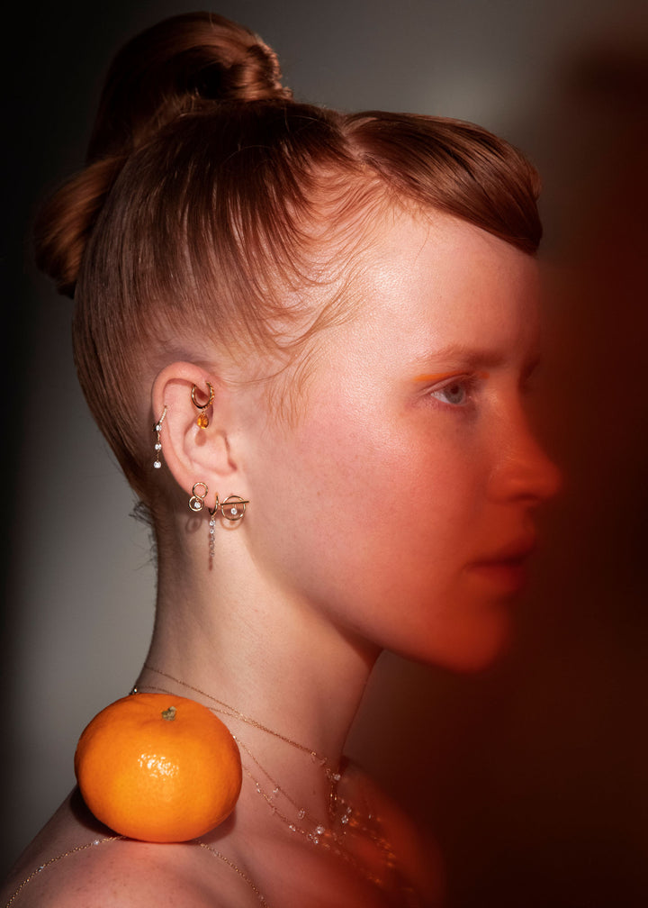 Danaé Hanging 3 Piercing Pavé 18K Gold, Whitegold or Rosegold Hoop w. Diamonds