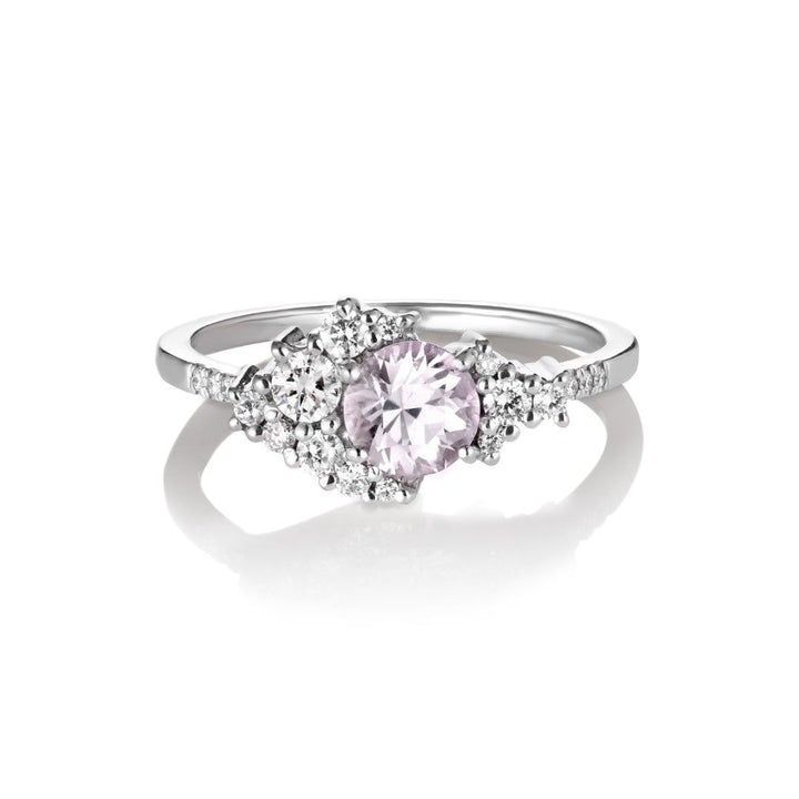 Pokuru 18K Hvidguld Ring m. Diamanter & Safir