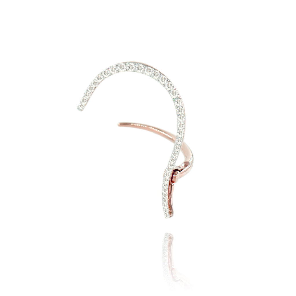 Queen Wave   18K Rosegold Ear Cuff w. Diamonds