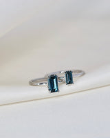 Nord London Blue S Turned 18K Whitegold Ring w. Topaz & Diamond
