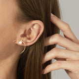 Cosmo Venus 18K Gold Earrings w. Pearl & Diamond