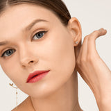 Modern Words Fine Iris 18K Gold Stud w. Diamond