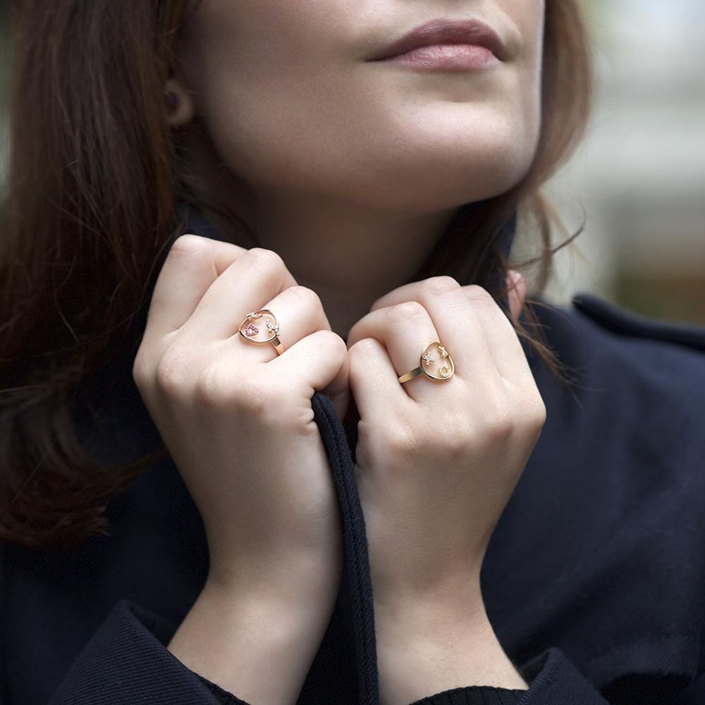 MOYEN XOXO 18K Gold Ring w. Diamond