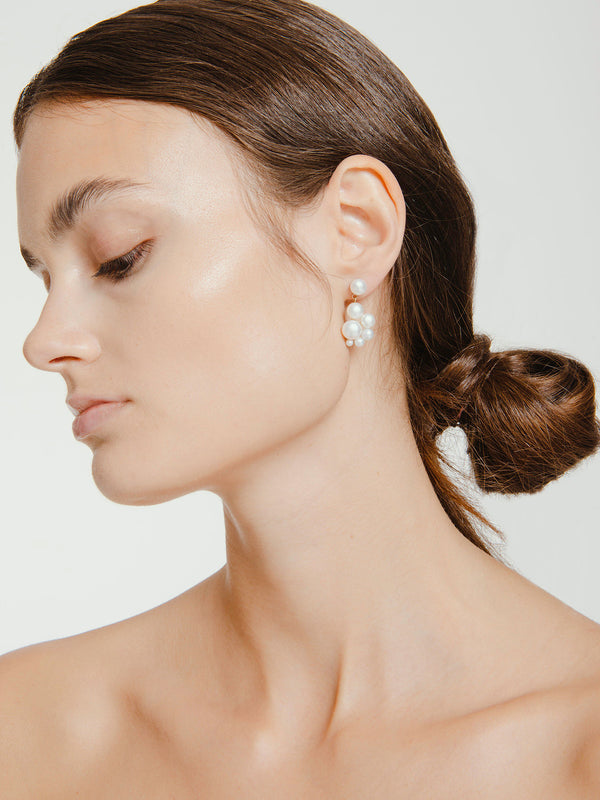 Shira 9K Gold Earrings w. Pearls