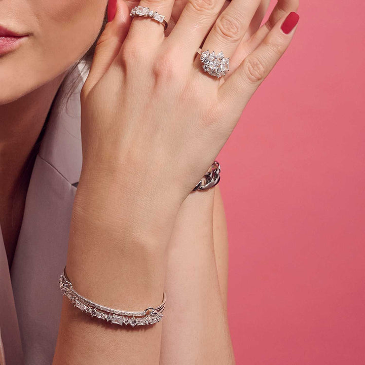 Ivrea Grande Silver Ring w. Zirconias
