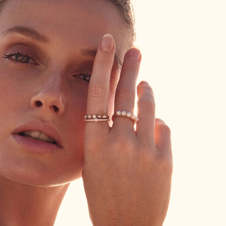 Adria Piccolo Gold Plated Ring w. White Zirconias & Pearls