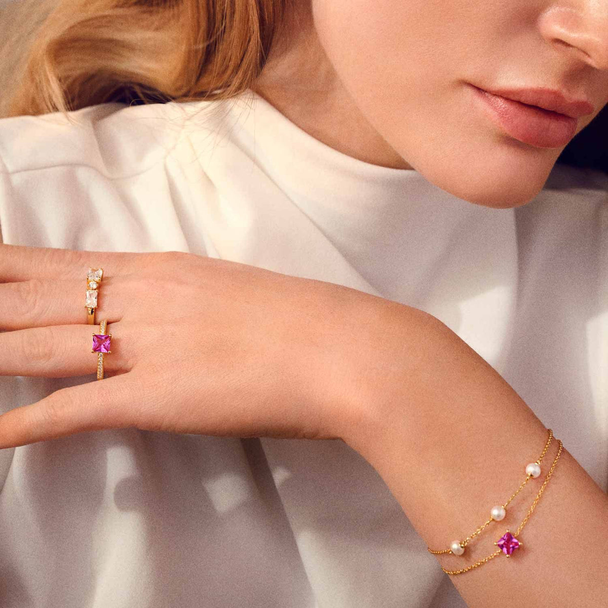 Ellera Quadrato 18K Gold Plated Ring w. Zirconias