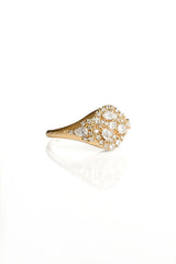 Sugar Signet 18K Gold Ring w. Diamonds
