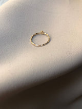 SUN 14K Gold Ring w. Diamond