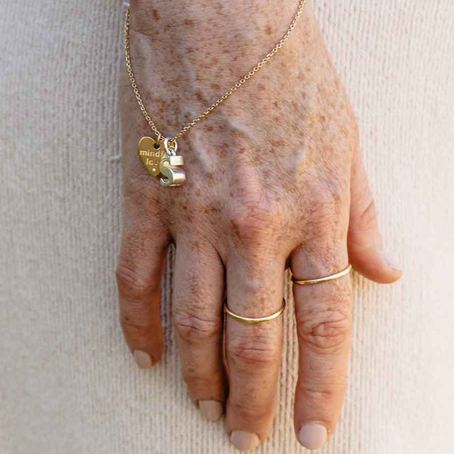 Seed m Anhänger aus Silber