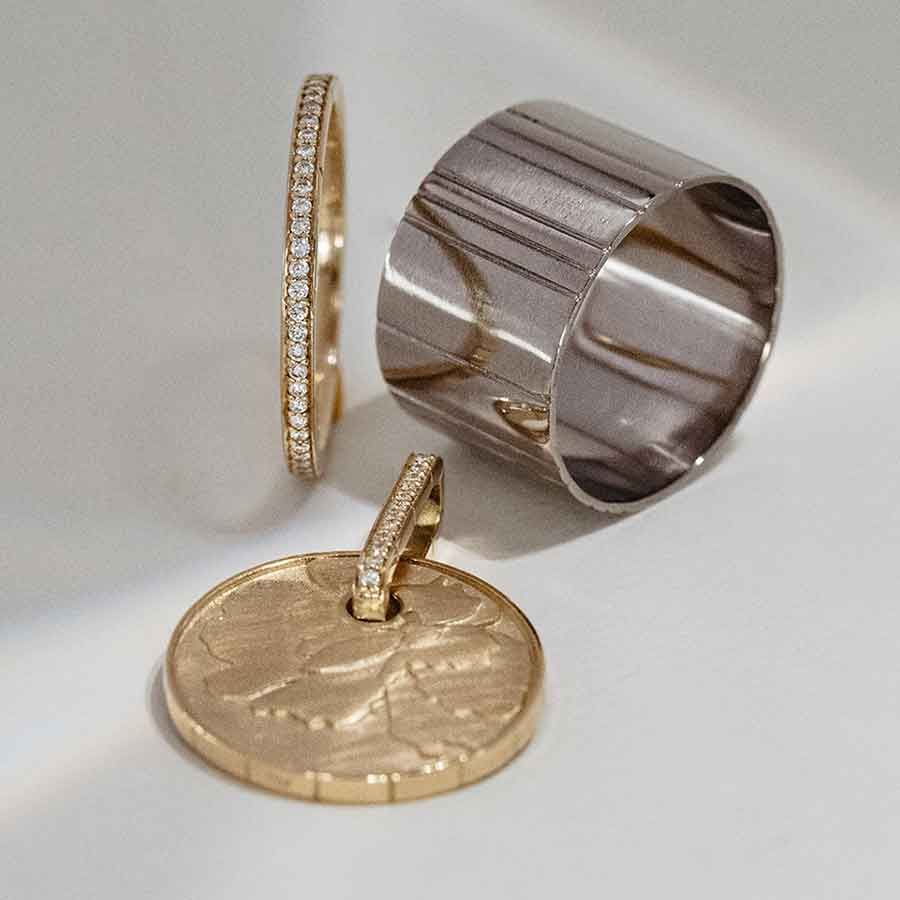 Wilderness Eternity 18K Gold Ring w. Lab-Grown Diamonds