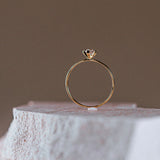 ReMind medium Solitaire 18K Gold Ring w. Lab-Grown Diamond