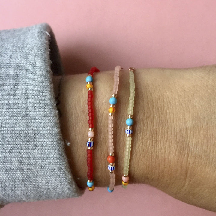 Soho Gold Plated Bracelet w. Pink/Rose & Mixed coloured Beads