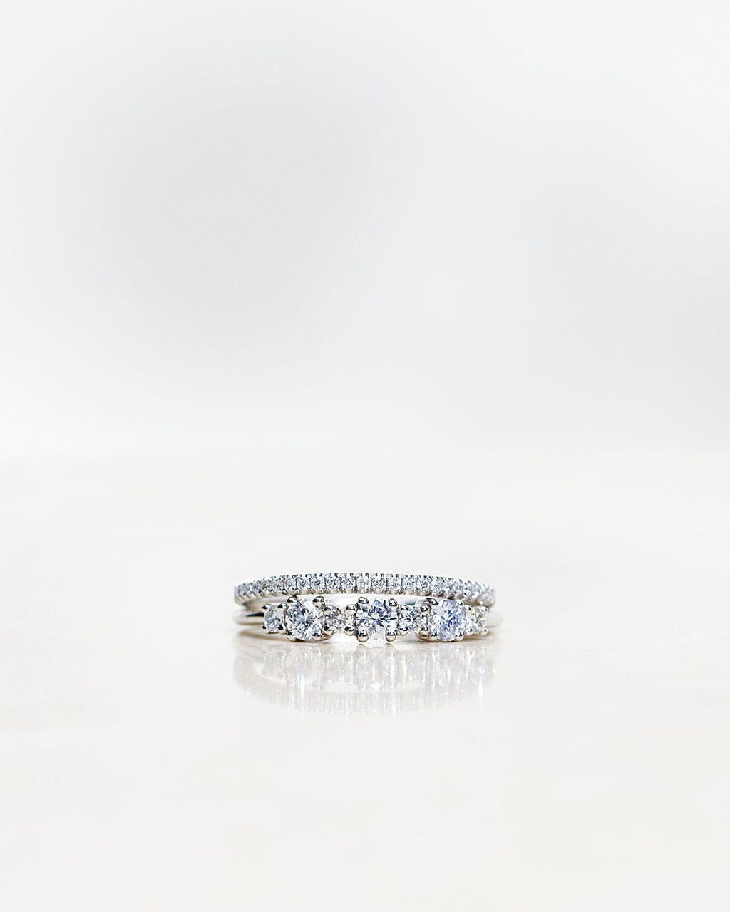 Brigitte 18K Gold, Whitegold or Rosegold Ring w. Diamonds