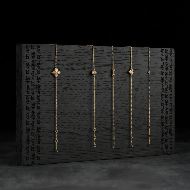 Dorje 18K Gold Bracelet w. Diamond