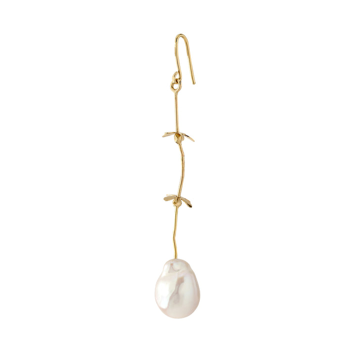 Strawberry Field 14K Gold Earring w. Pearl