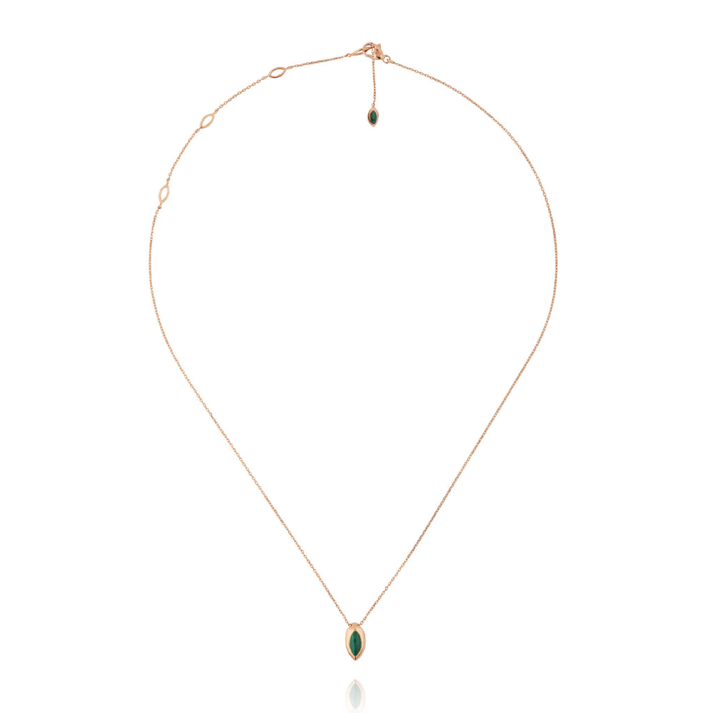 Swinging Pendant 18K Rosegold Necklace w. Malachite & Pearl