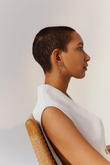 Glow Medium Hoop aus 18K Gold