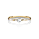 Taruva 18K Gold Ring w. Diamonds