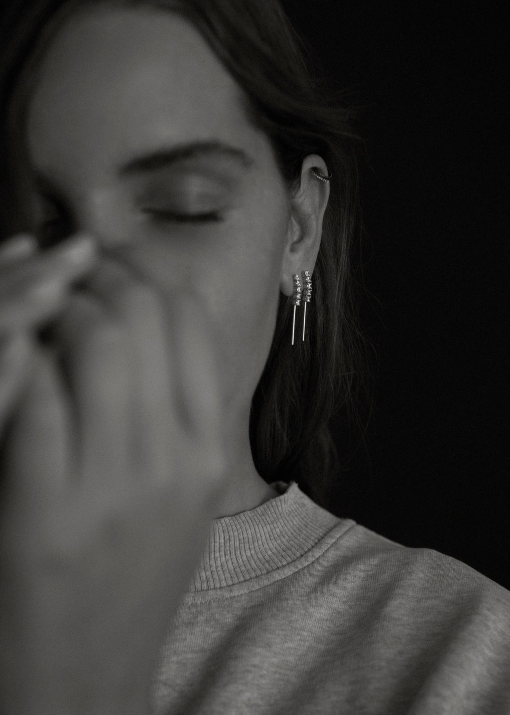 Tennis Drop 18K White Gold Earrings w. Lab-Grown Diamonds