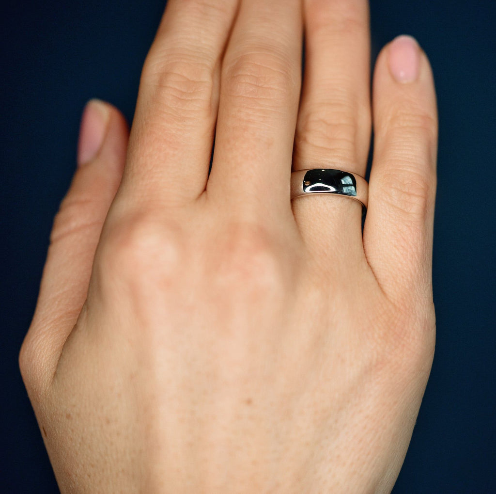 De rene 6 mm 18 km Guld, Whitegold eller Rosaguld Ring