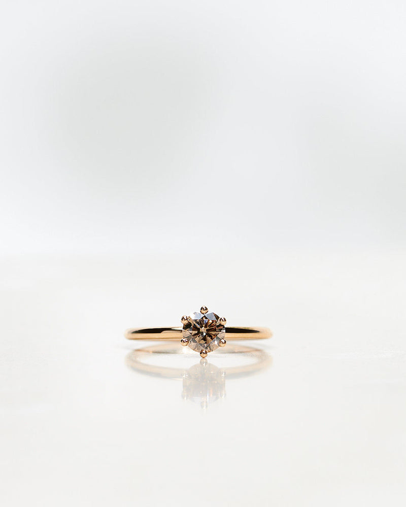 The Solitaire Chocolate 18K Gold, Whitegold or Rosegold Ring w. Diamond