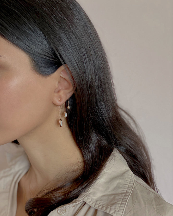 Swinging Triple Chain 18K Rosegold Earrings w. Malachite & Pearl