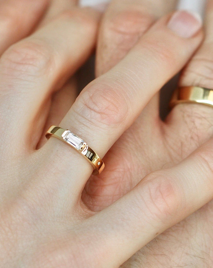 Meant to Be Her True Love Bandring aus 18K Gold Weißgold I Diamant & Topas