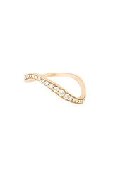 Wave 18K Gold Ring w. Diamonds