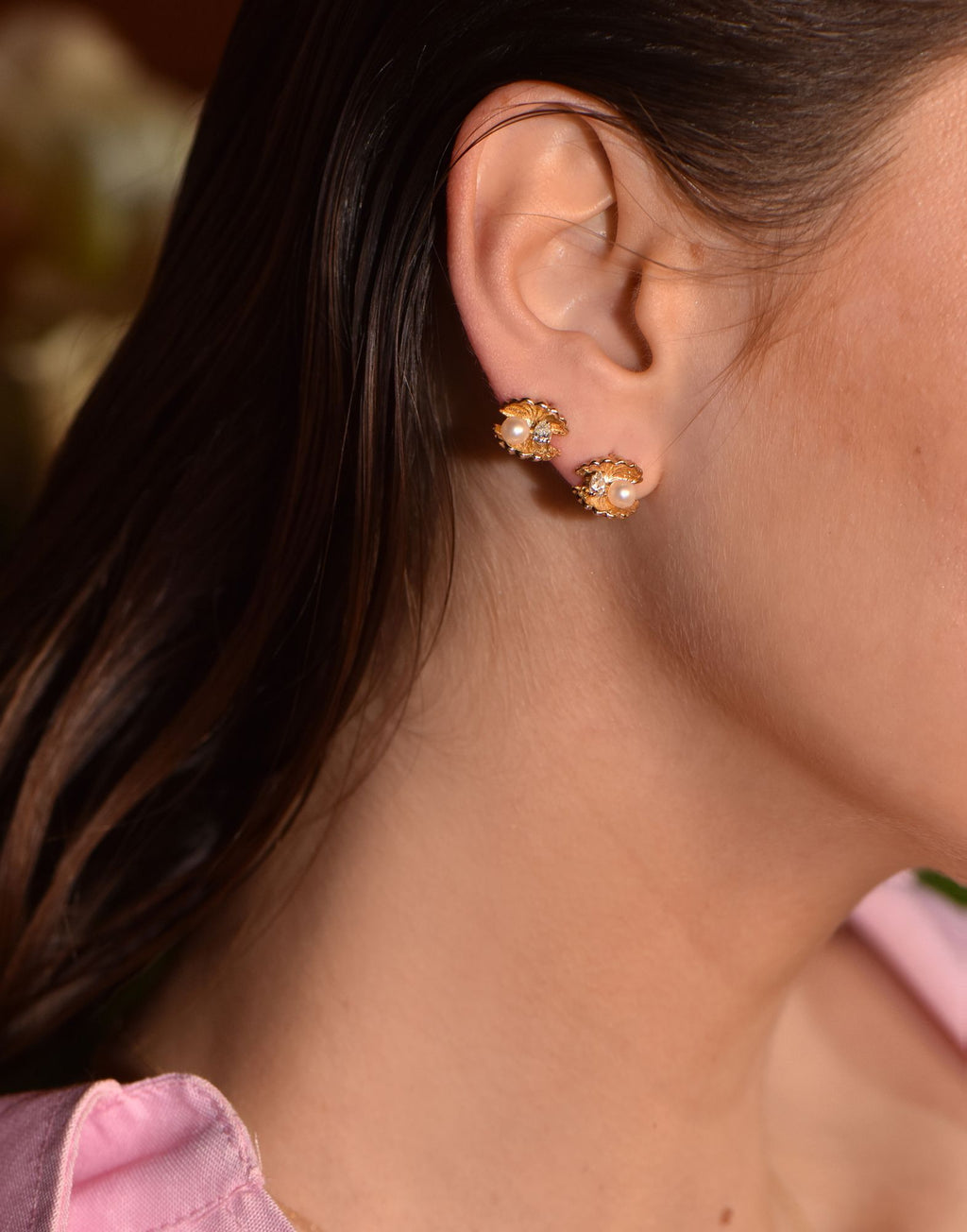 Venus Clam Single 14K Gold Stud w. Diamond & Pearl